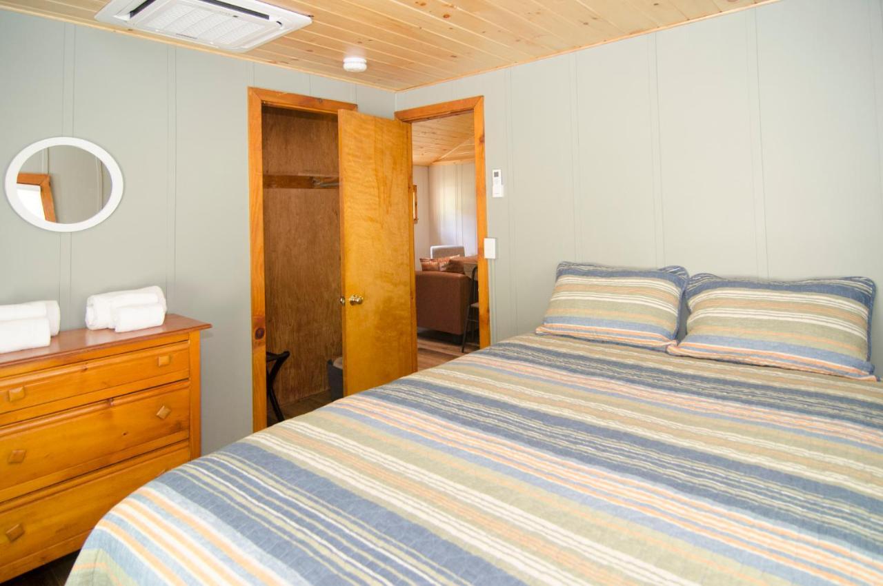 Mountain Lake Cottages Westmore 外观 照片