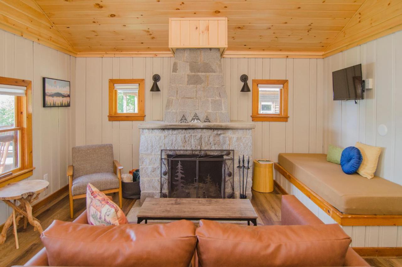 Mountain Lake Cottages Westmore 外观 照片